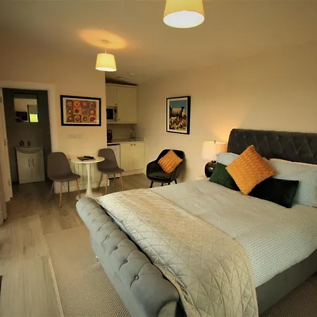 The Shepherd's * Tullyallen